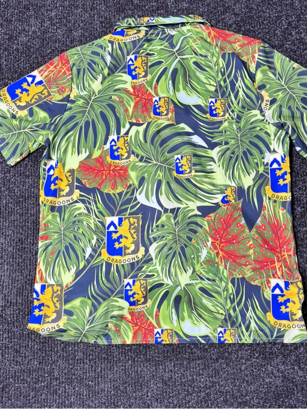 Tropical Dragoons Crest Hawaiian Shirt Size Large 🌴🔥 - Picture 2 of 6